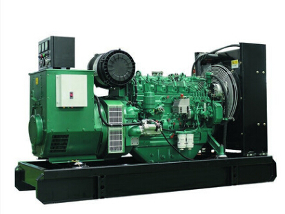 白碱滩上柴200kw大型柴油二手发电机组_COPY